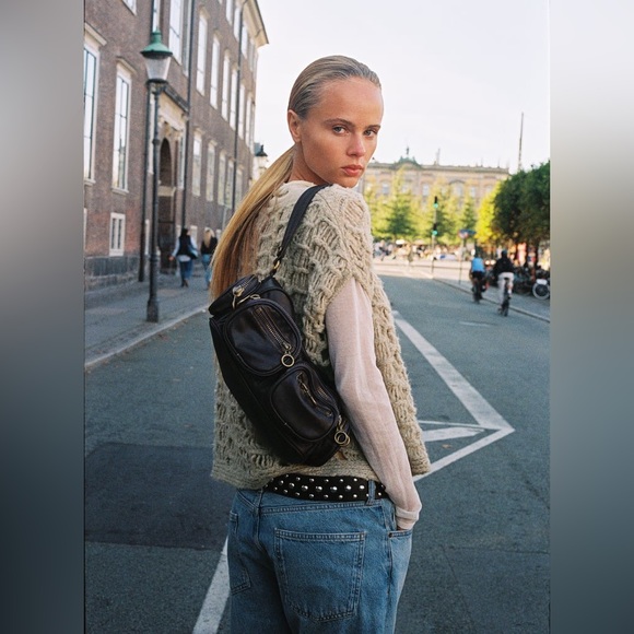 ZARA OPENWORK KNIT CAPE - Picture 7 of 11